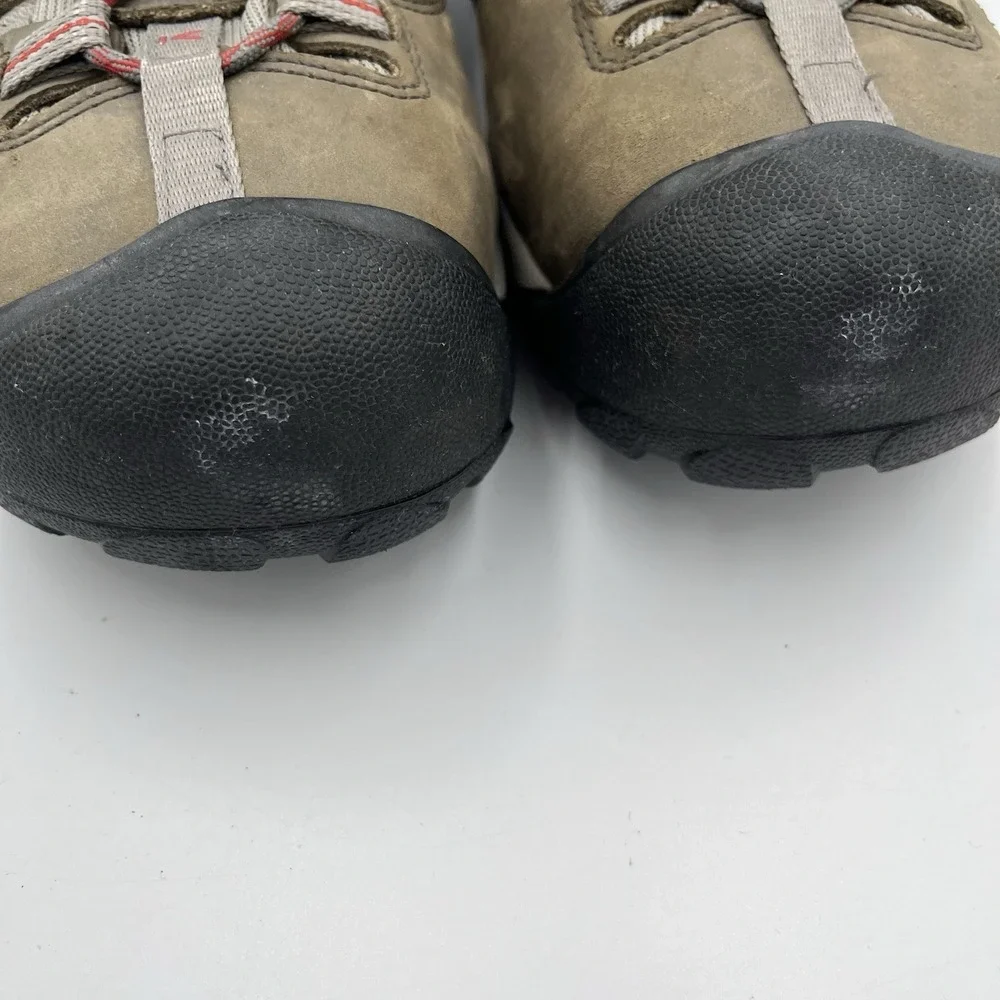 Keen Size 11 US Men's Hiking Boots - Brown Outdoors Mountain Durable Waterproof